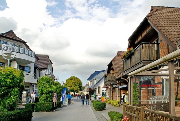 Entspannt shoppen im Ortskern von Zingst